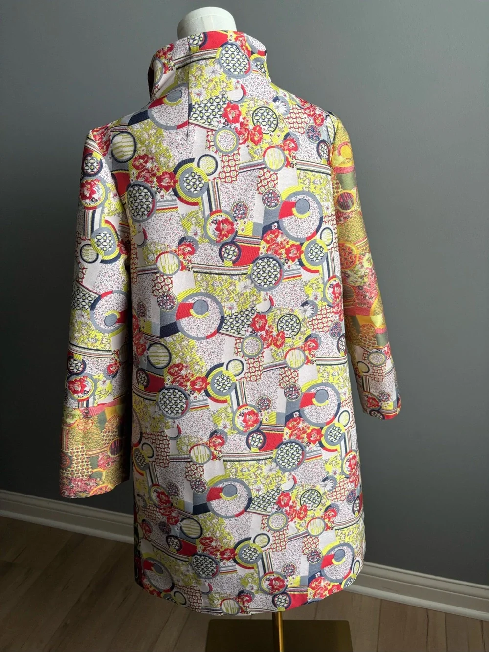 An Ren Vintage Multi Color Geometric Floral Print Wearable Art Mid Length Coat